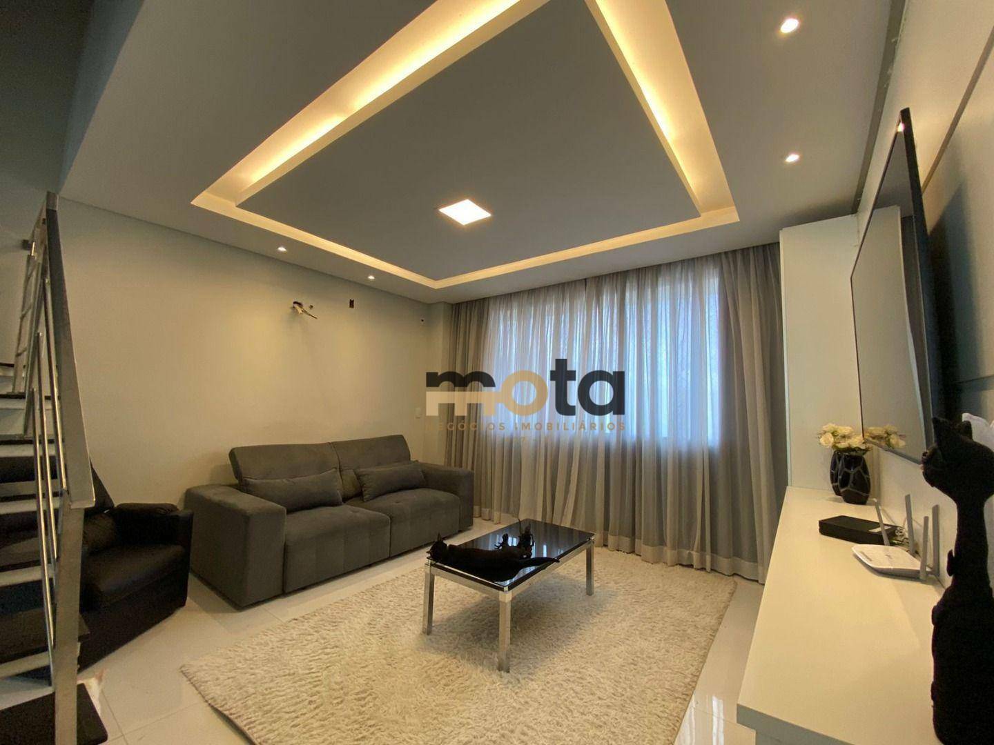 Casa à venda com 4 quartos, 210m² - Foto 10