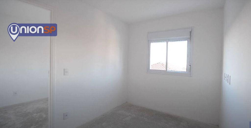 Apartamento à venda com 2 quartos, 32m² - Foto 1