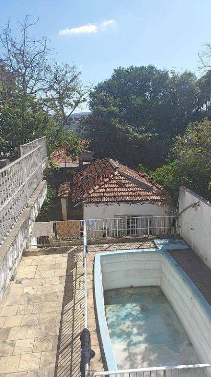 Sobrado à venda com 4 quartos, 450m² - Foto 24