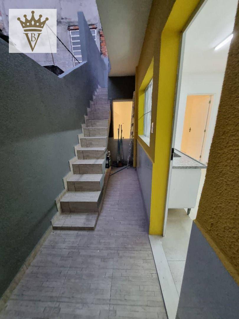 Casa à venda com 2 quartos, 120m² - Foto 8