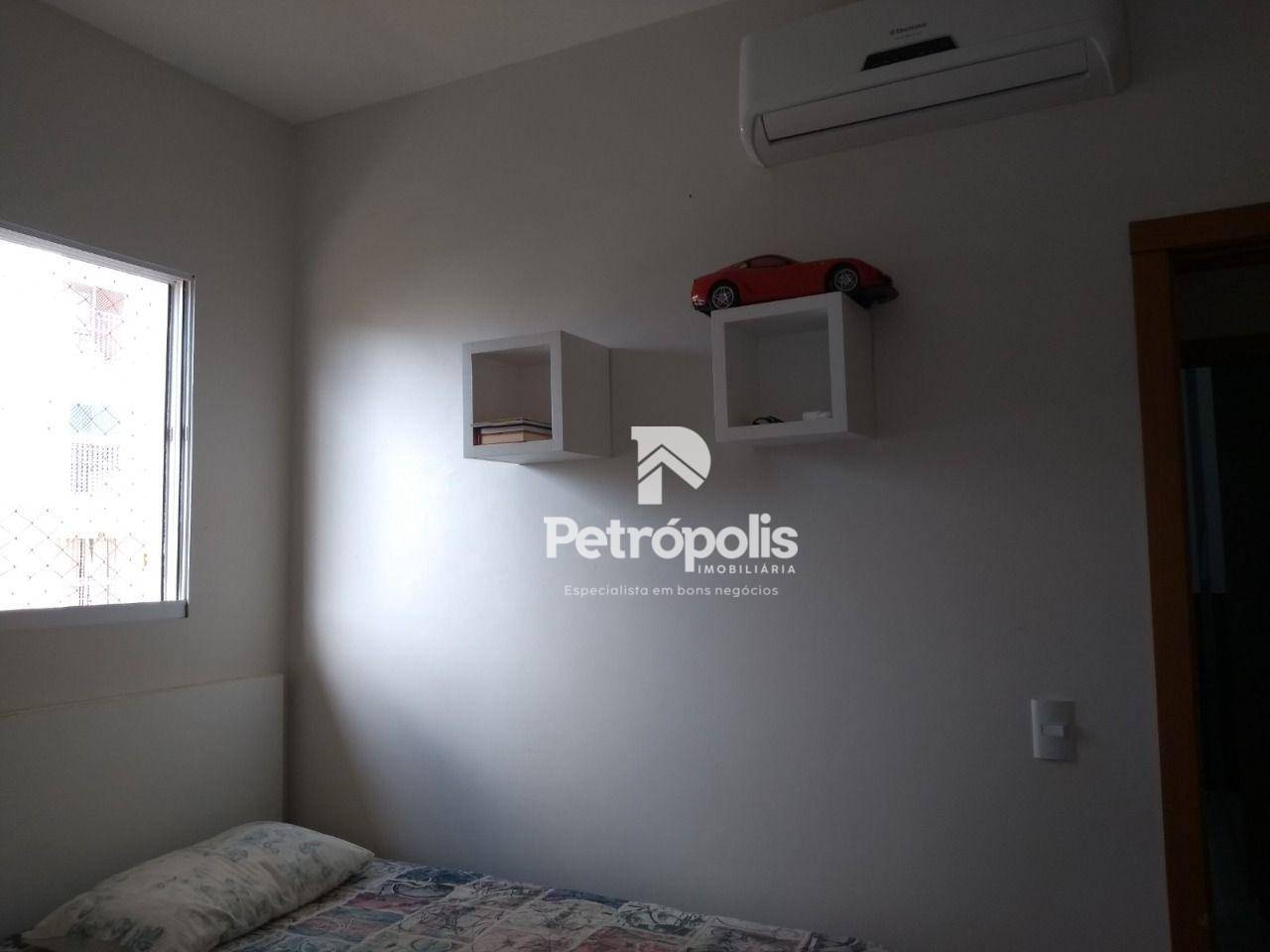 Apartamento à venda com 3 quartos, 87m² - Foto 11