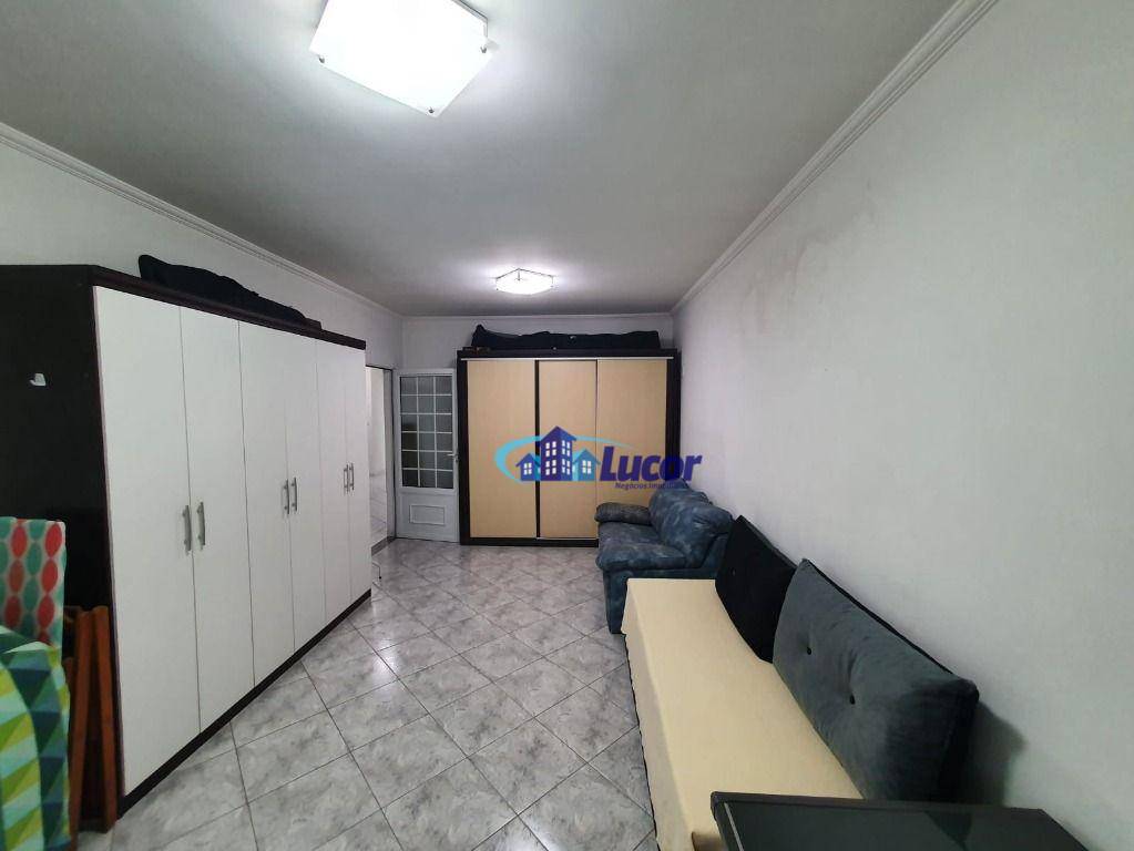 Sobrado à venda com 2 quartos, 300m² - Foto 10