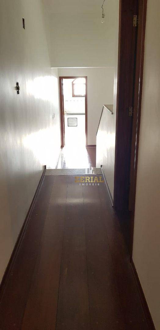 Sobrado à venda com 3 quartos, 250m² - Foto 19