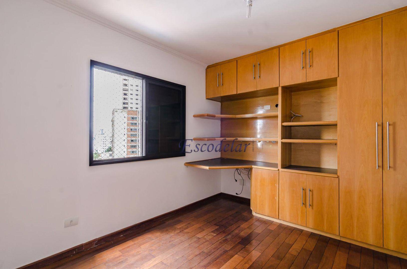 Apartamento à venda com 3 quartos, 184m² - Foto 12