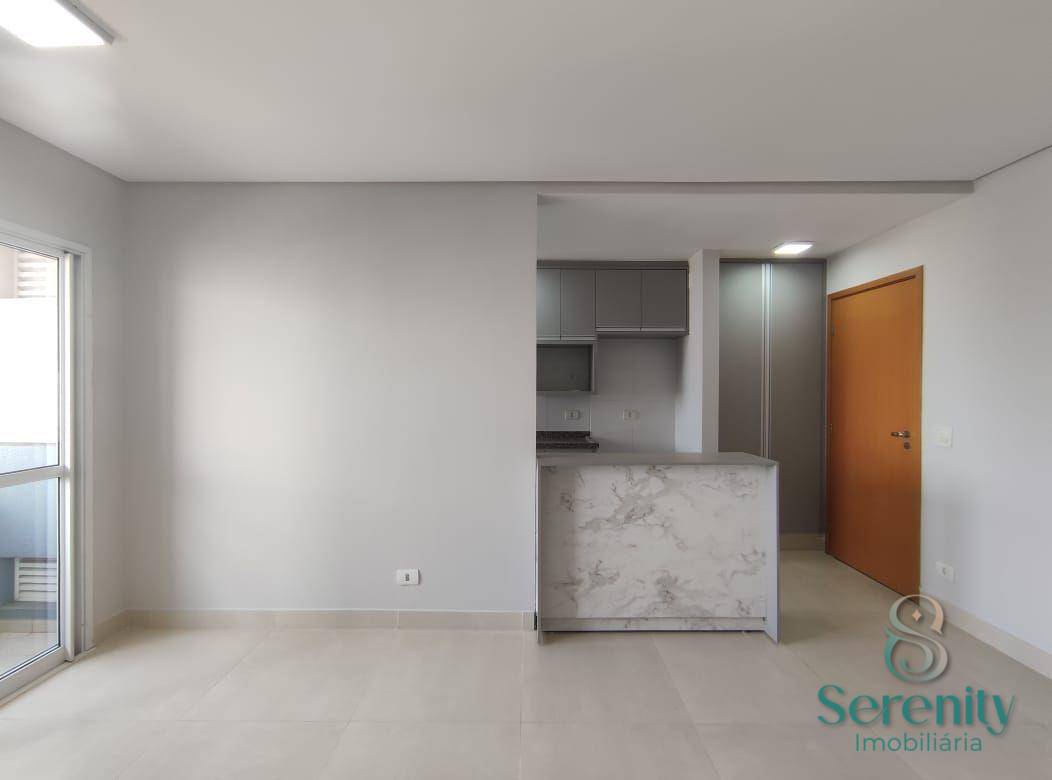 Apartamento à venda com 3 quartos, 69m² - Foto 2