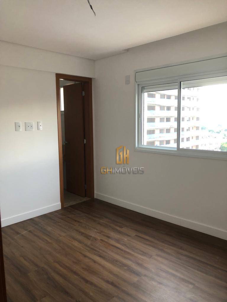 Apartamento à venda com 3 quartos, 130m² - Foto 9