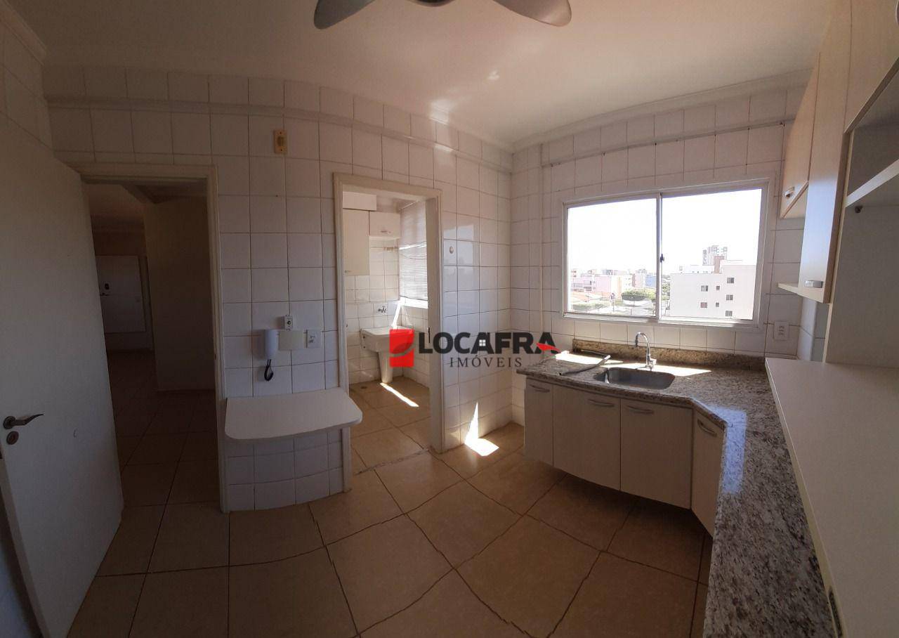 Apartamento à venda com 2 quartos, 61m² - Foto 11