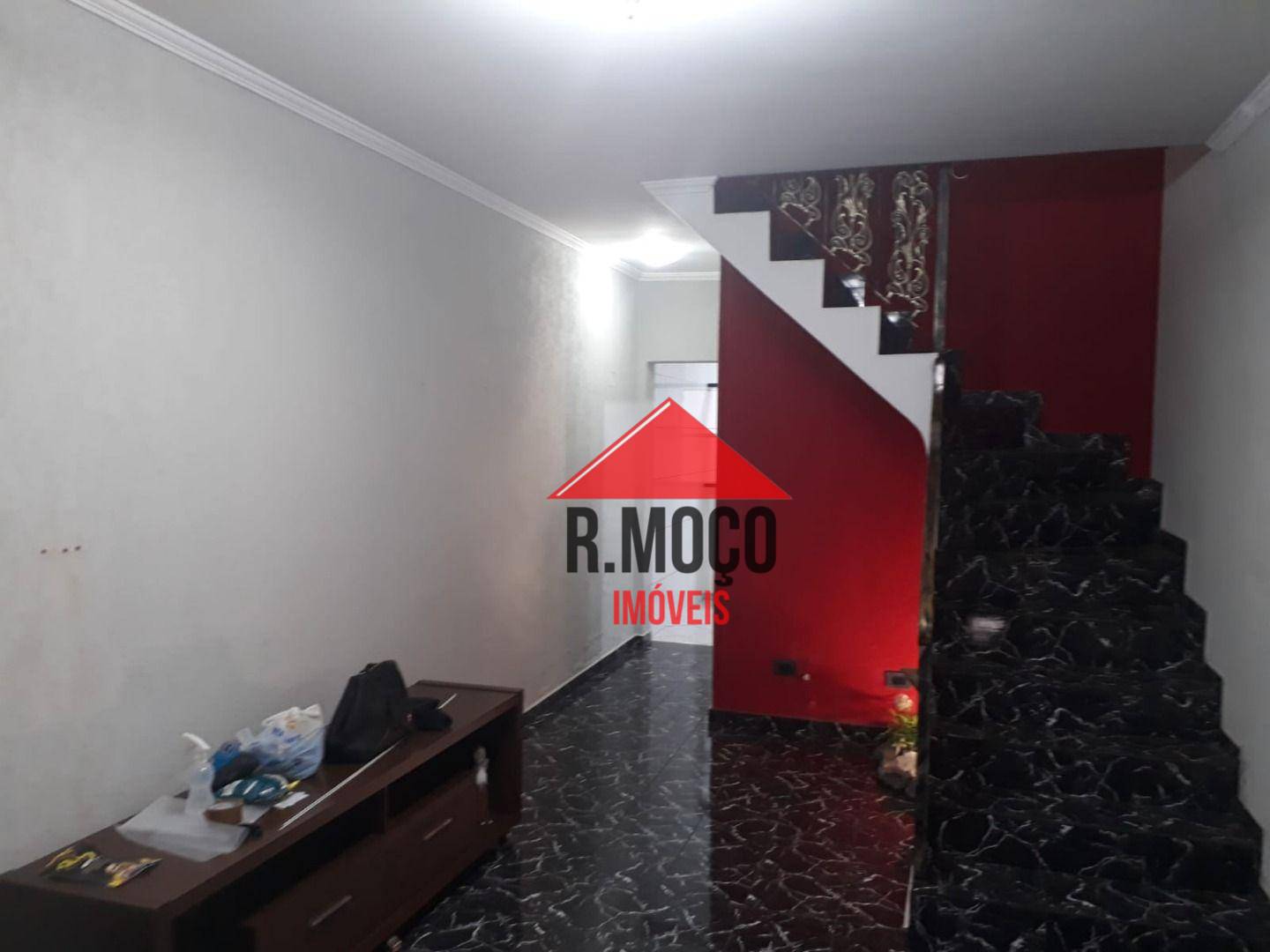 Sobrado à venda com 3 quartos, 141m² - Foto 1