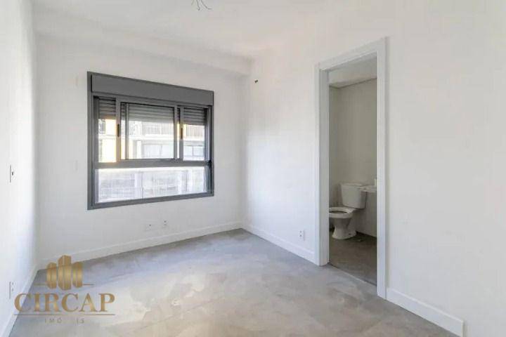 Apartamento à venda com 3 quartos, 122m² - Foto 11