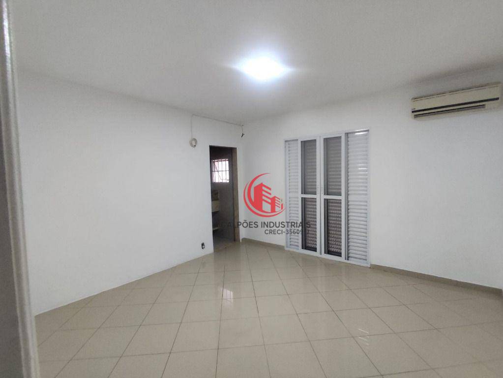 Sobrado à venda e aluguel com 3 quartos, 320m² - Foto 17