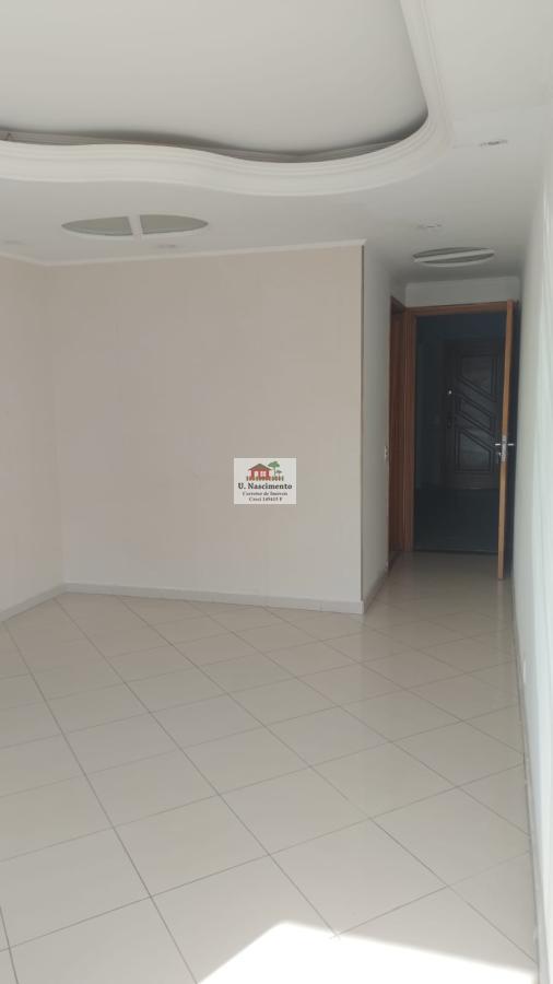 Apartamento para alugar com 2 quartos, 67m² - Foto 3