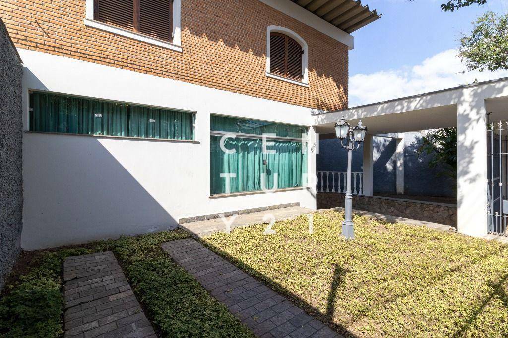 Sobrado à venda com 3 quartos, 162m² - Foto 1