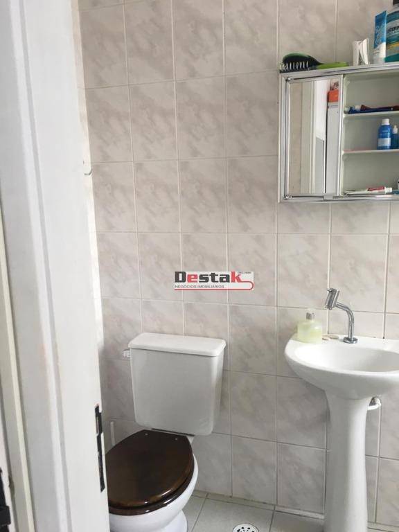 Apartamento à venda com 2 quartos, 65m² - Foto 13