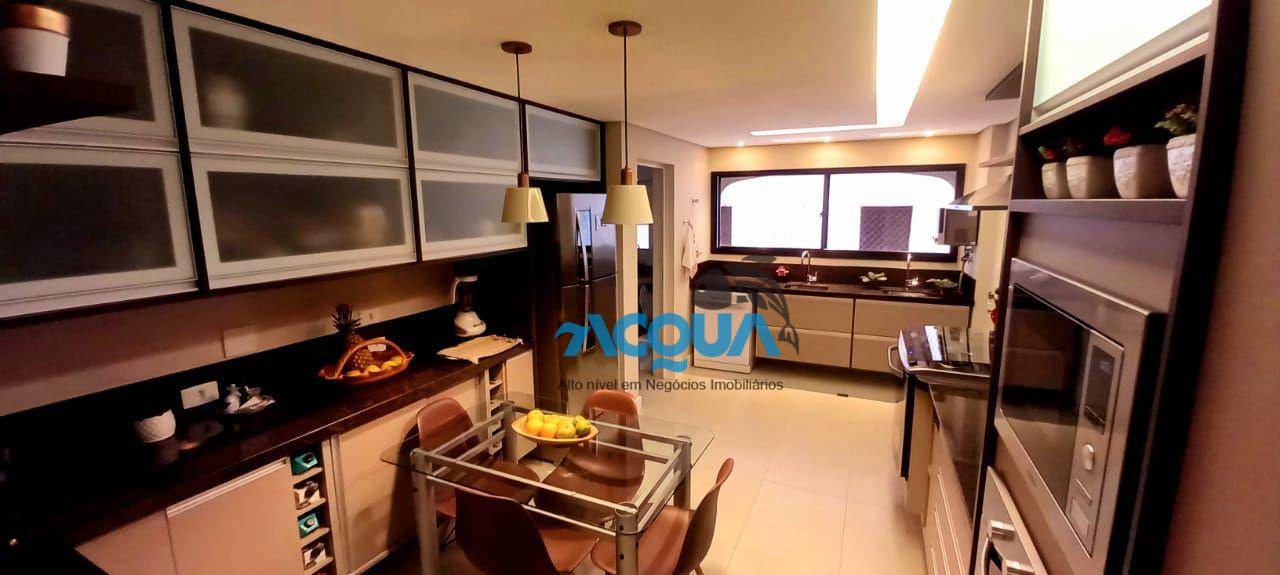 Apartamento à venda com 3 quartos, 182m² - Foto 3