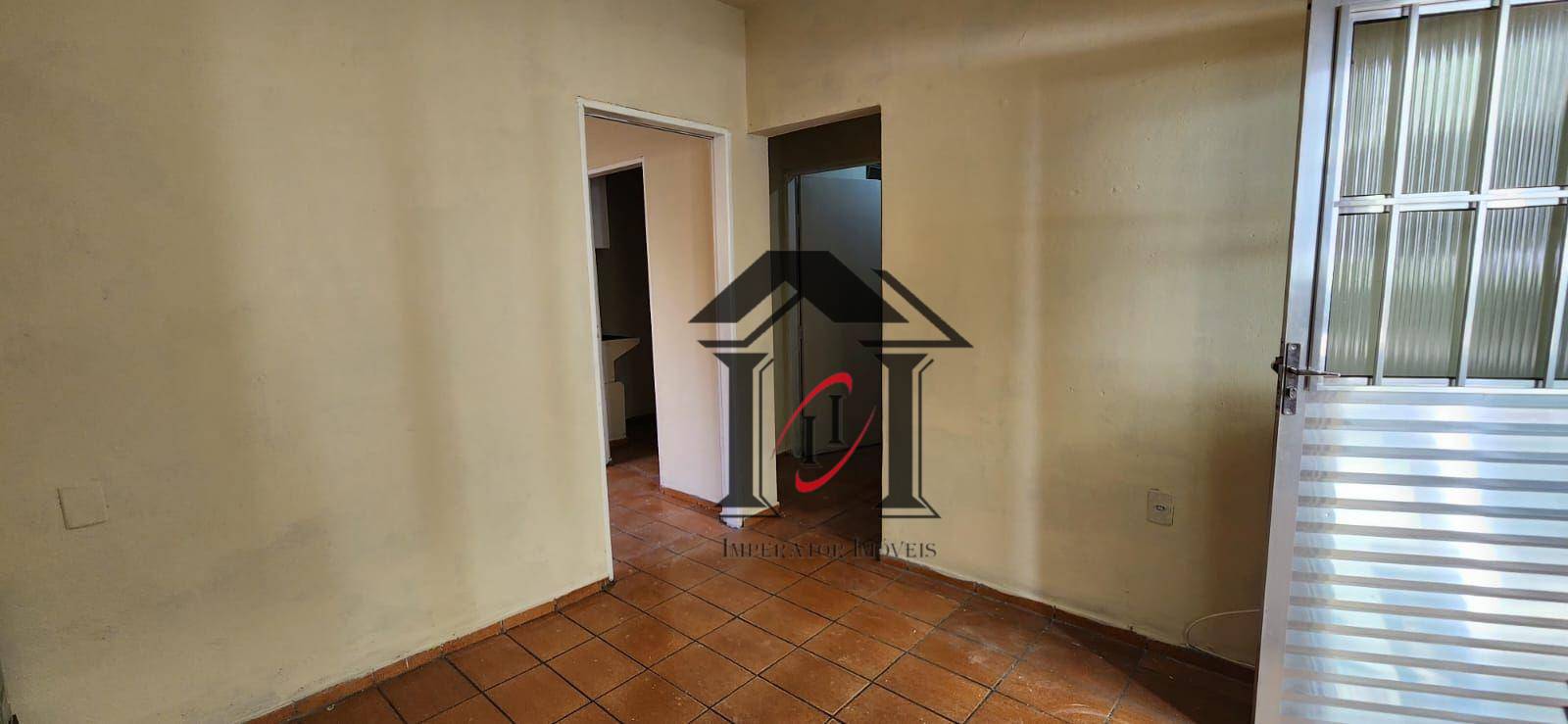 Casa para alugar com 1 quarto, 70M2 - Foto 6