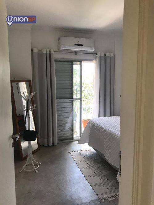 Apartamento à venda com 2 quartos, 70m² - Foto 11