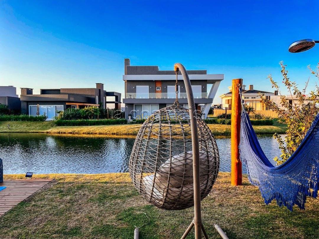 Casa à venda com 4 quartos, 187m² - Foto 9