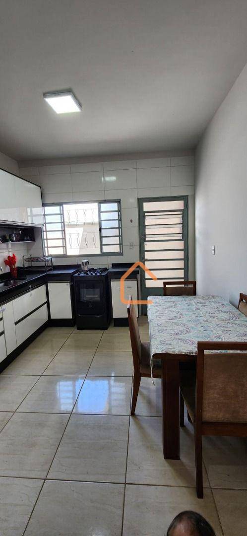 Casa de Condomínio à venda com 3 quartos, 123m² - Foto 24