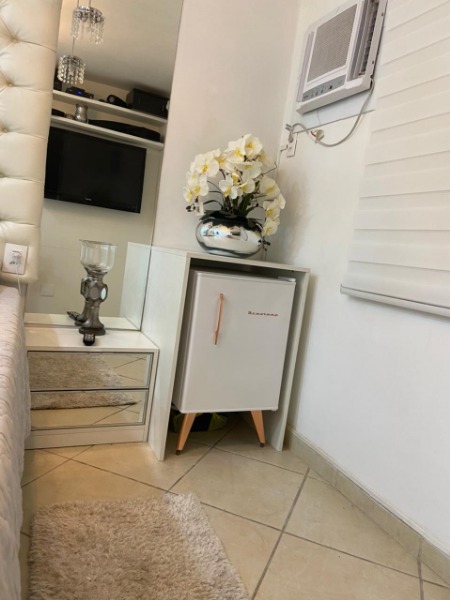 Apartamento à venda com 3 quartos, 111m² - Foto 18