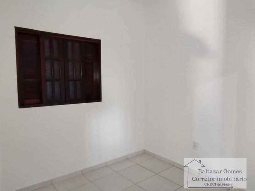 Fazenda à venda com 3 quartos, 1000m² - Foto 4