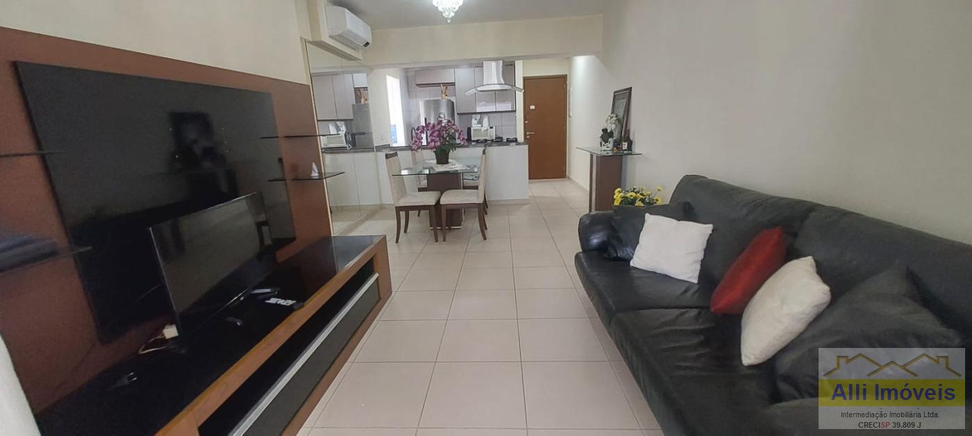 Apartamento à venda com 2 quartos, 80m² - Foto 2