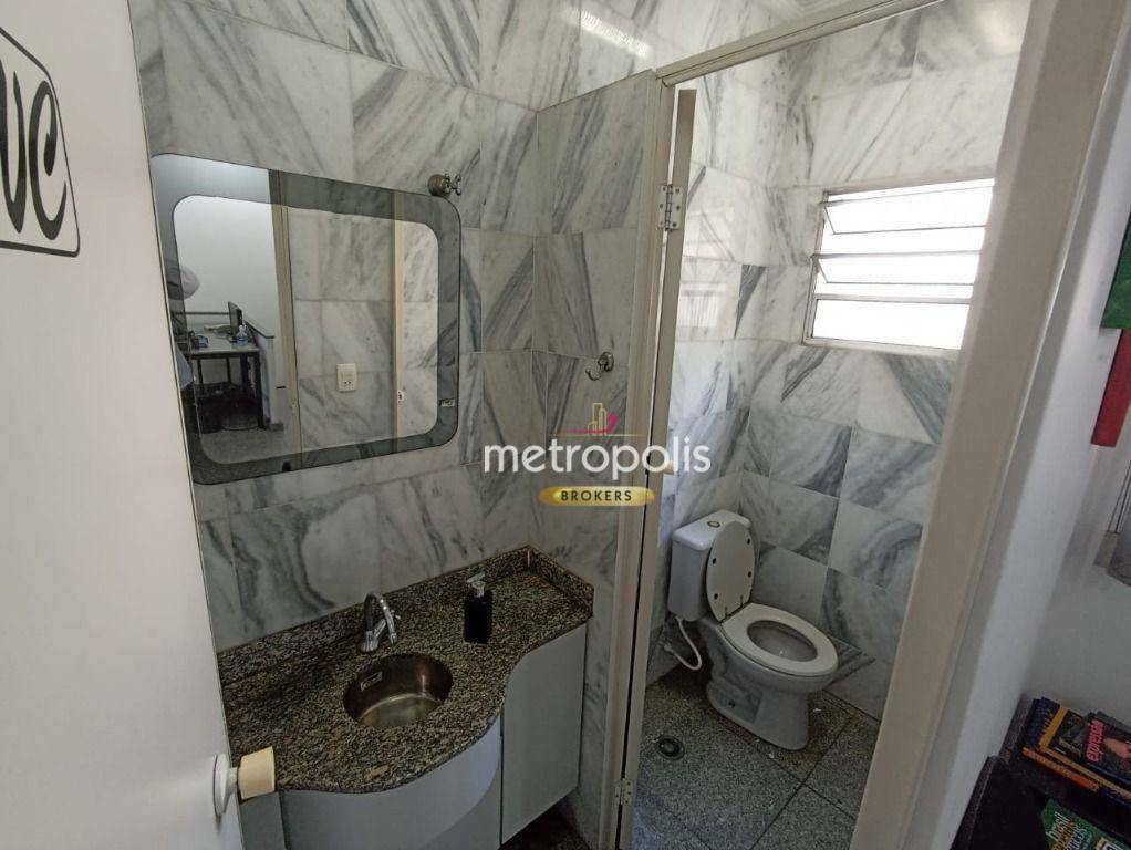 Sobrado para alugar com 3 quartos, 316m² - Foto 31