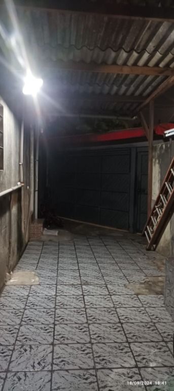 Sobrado à venda com 4 quartos, 120m² - Foto 4