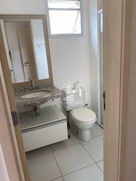 Apartamento à venda com 2 quartos, 67m² - Foto 12