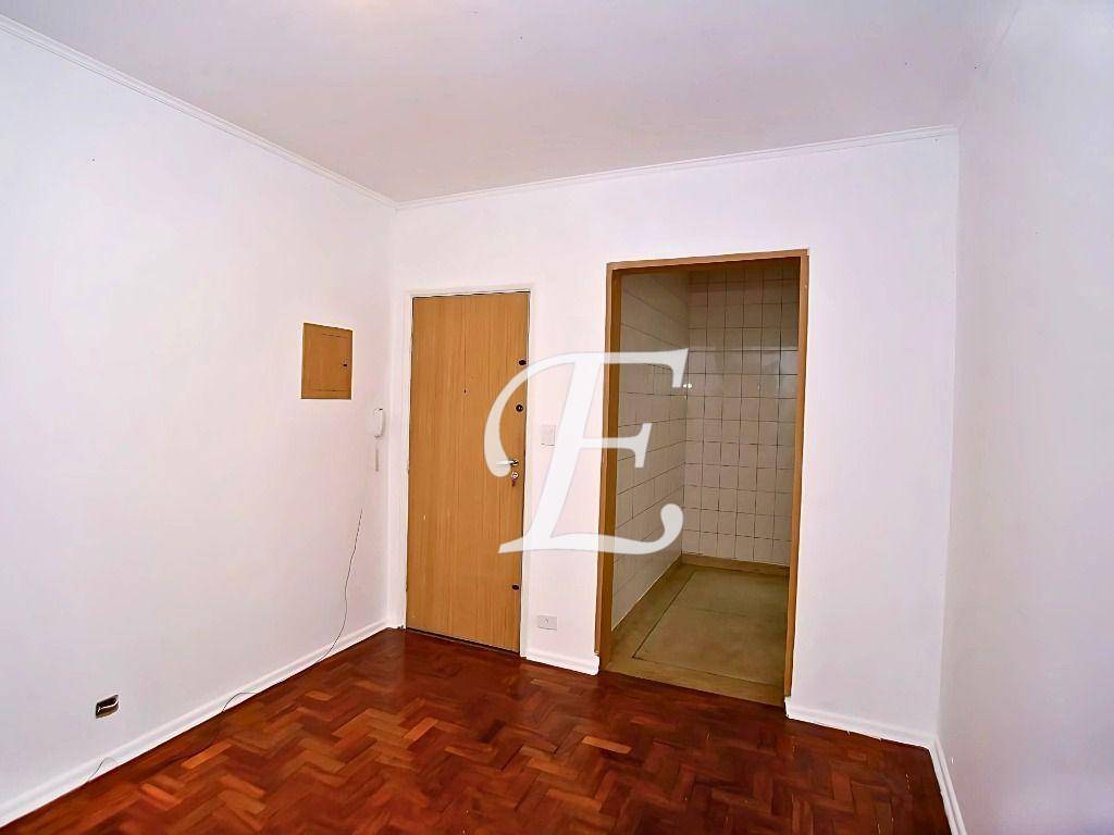 Apartamento à venda com 2 quartos, 77m² - Foto 2