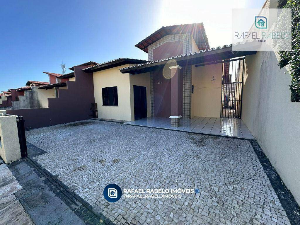 Casa de Condomínio à venda com 3 quartos, 97m² - Foto 1