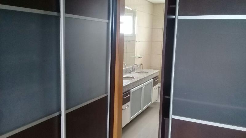 Apartamento à venda com 3 quartos, 250m² - Foto 10