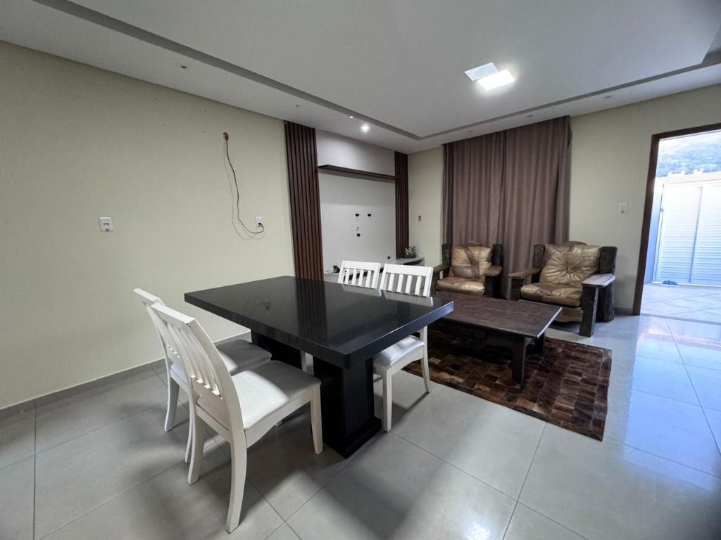 Casa à venda com 3 quartos, 450M2 - Foto 6