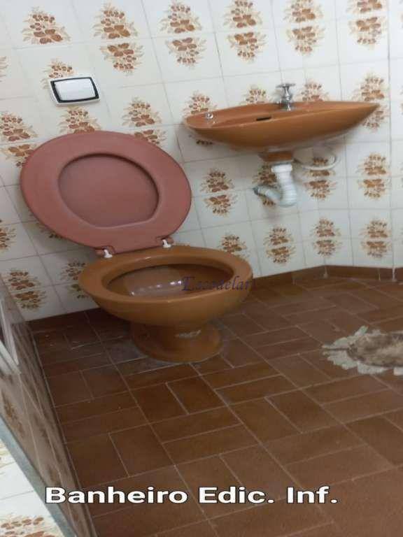 Sobrado à venda com 3 quartos, 200m² - Foto 14