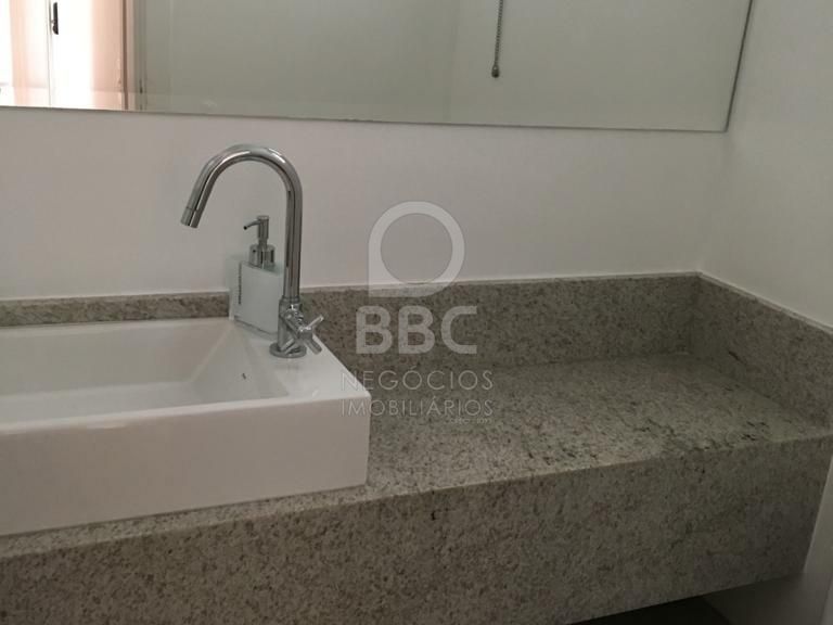 Apartamento à venda com 3 quartos, 186m² - Foto 13