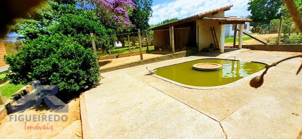 Chácara à venda com 3 quartos, 280m² - Foto 33