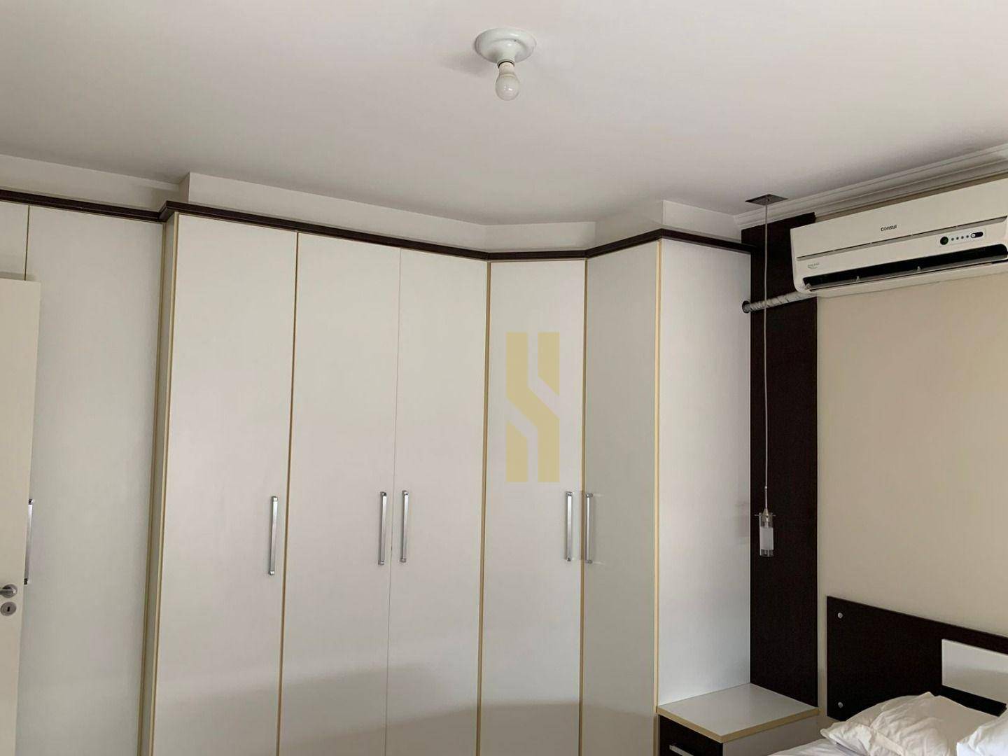 Apartamento à venda com 3 quartos, 123m² - Foto 10