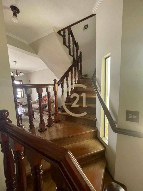 Casa à venda com 4 quartos, 315m² - Foto 16