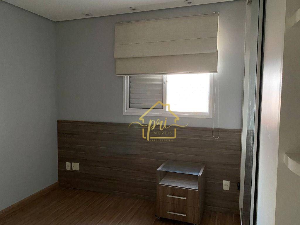 Apartamento para alugar com 3 quartos, 92m² - Foto 16