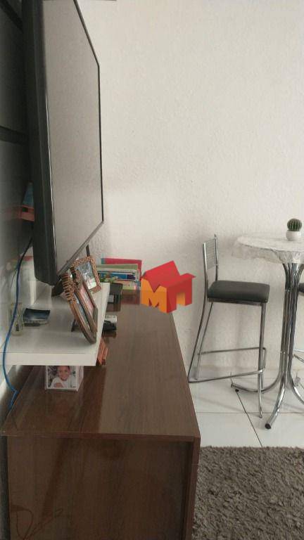 Apartamento à venda com 2 quartos, 60m² - Foto 13