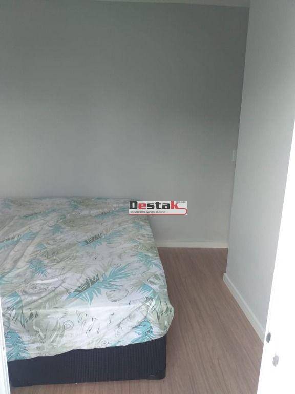 Apartamento à venda com 2 quartos, 55m² - Foto 47