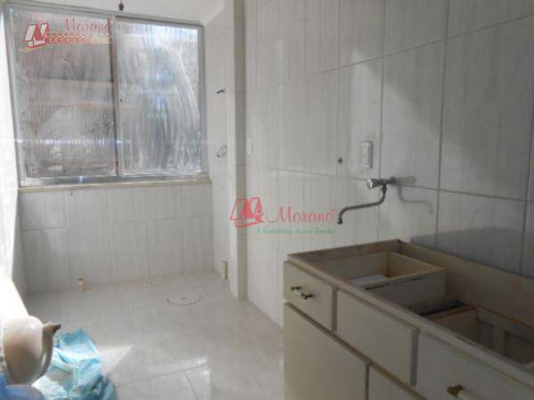 Apartamento à venda com 2 quartos, 67m² - Foto 4