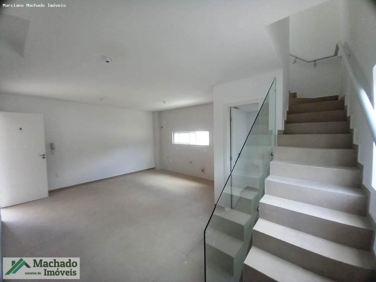 Casa à venda com 2 quartos, 95m² - Foto 9