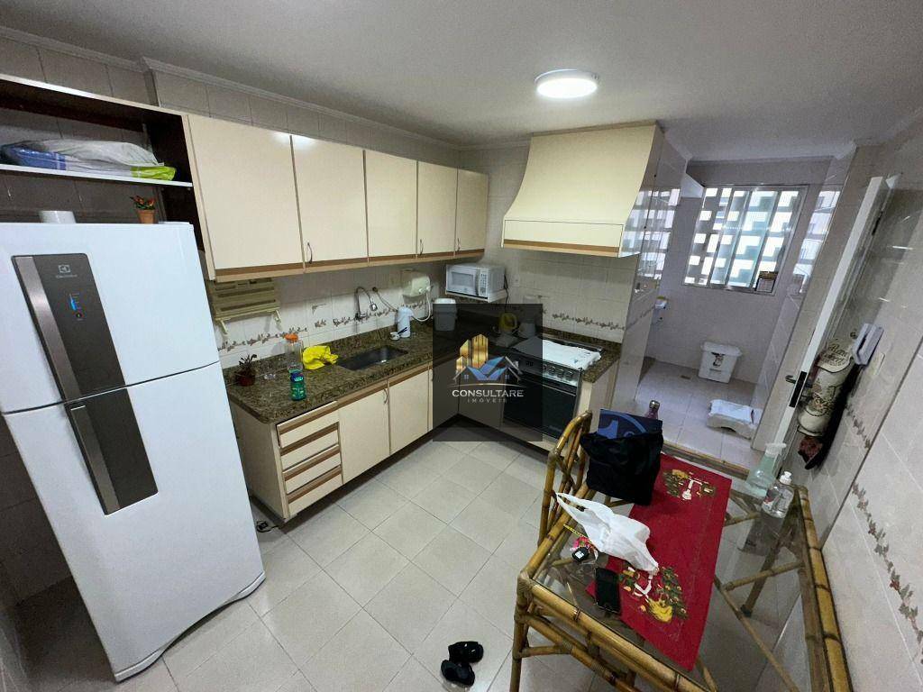 Apartamento à venda com 3 quartos, 140m² - Foto 47