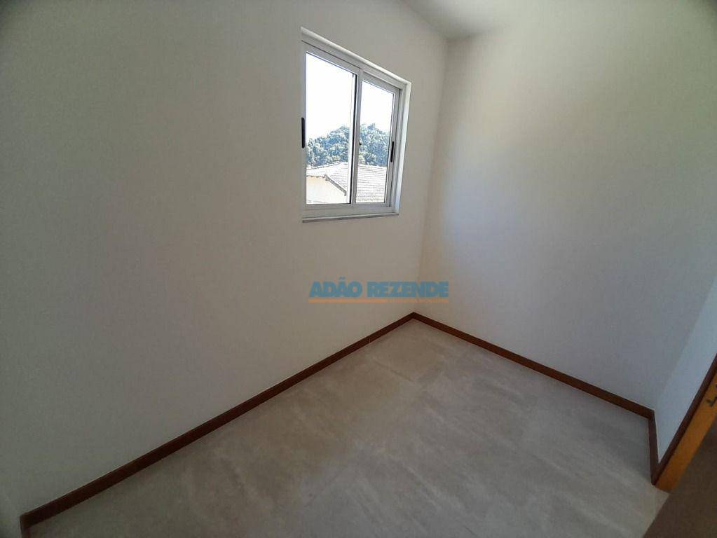 Casa de Condomínio à venda com 4 quartos, 150m² - Foto 14