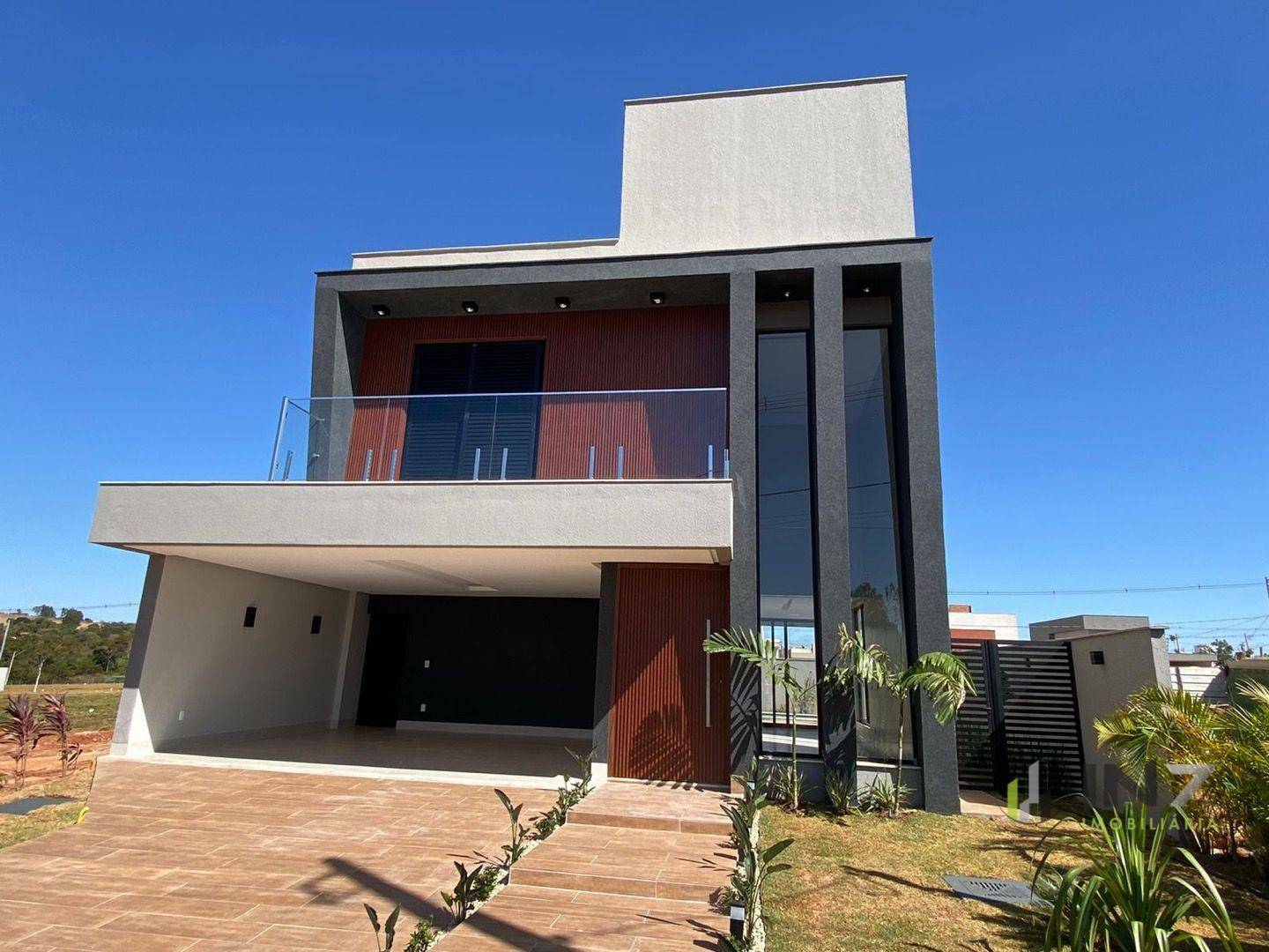 Casa de Condomínio à venda com 3 quartos, 230m² - Foto 1