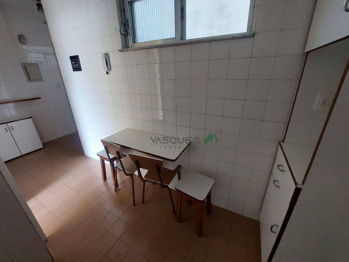 Apartamento para alugar com 1 quarto, 50m² - Foto 9