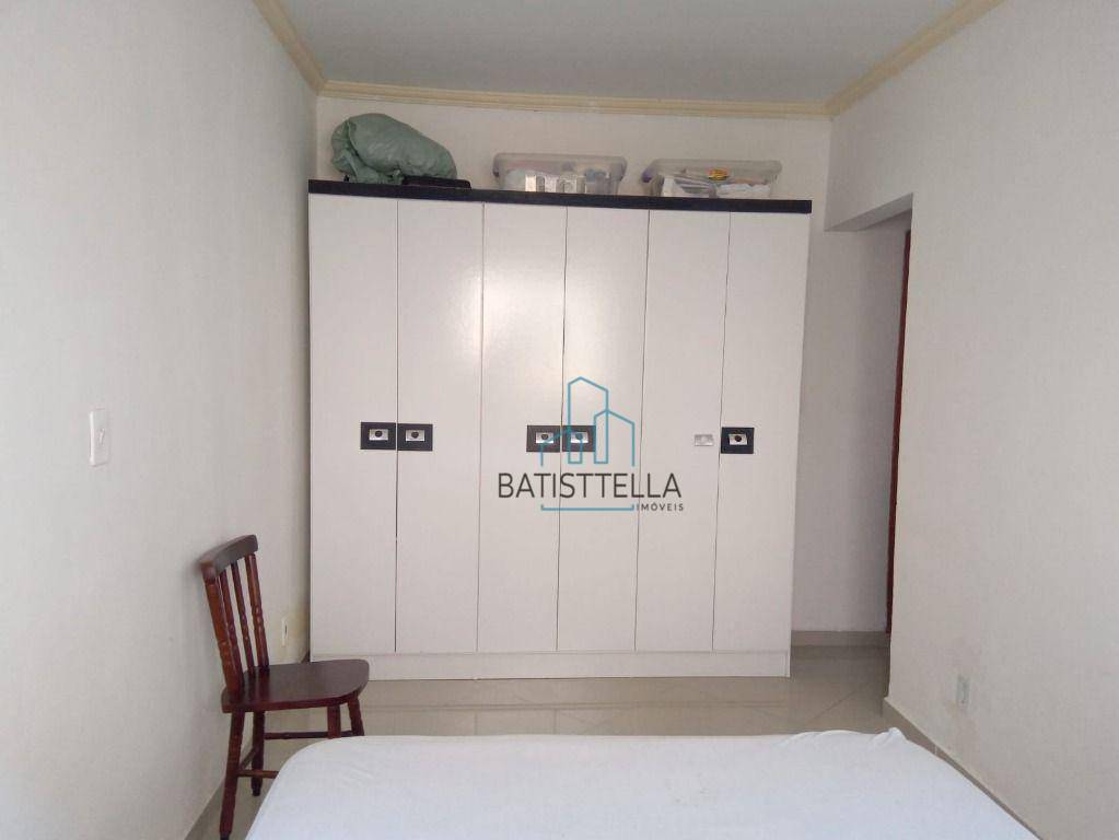 Apartamento à venda com 2 quartos, 60m² - Foto 11