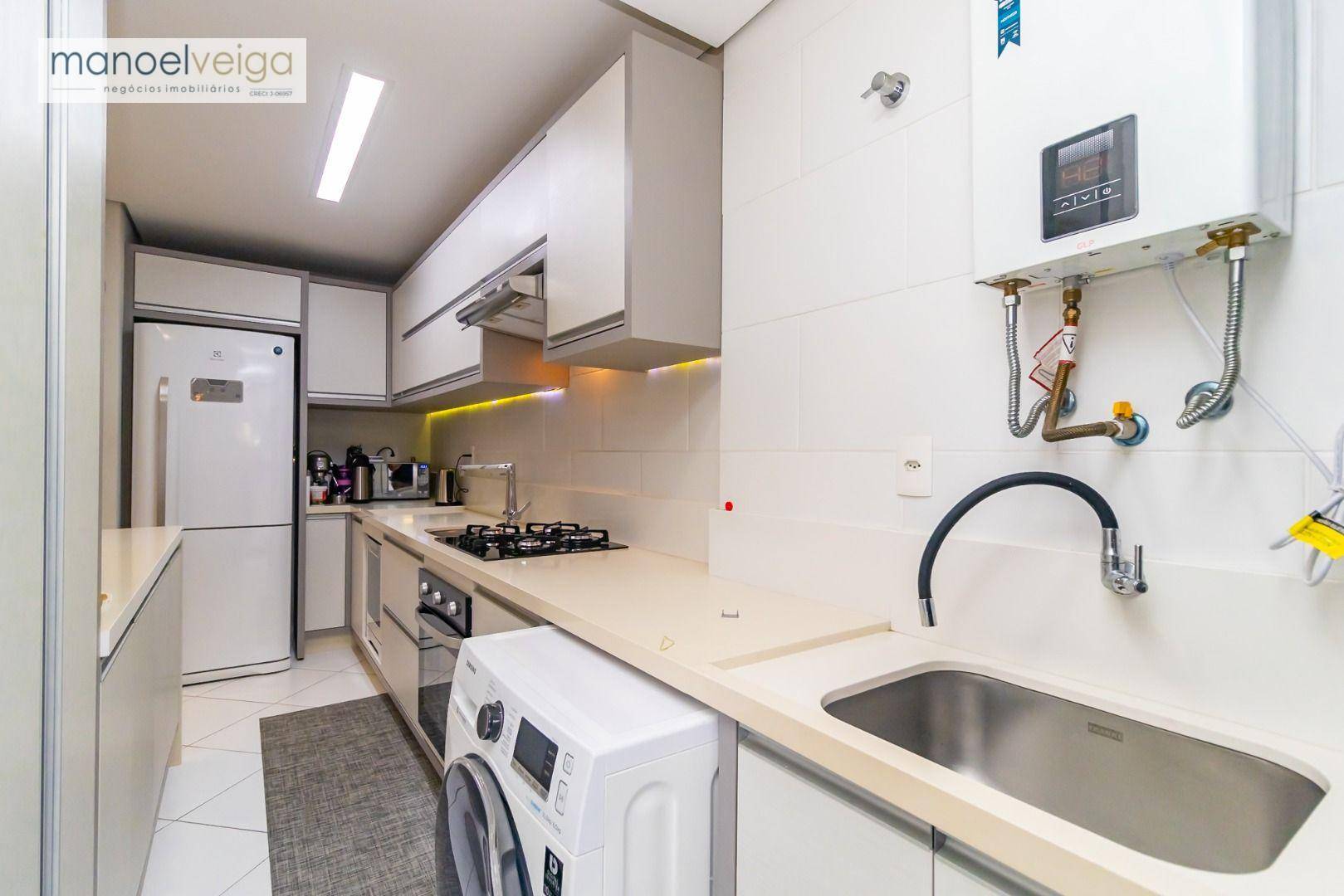 Apartamento à venda com 2 quartos, 70m² - Foto 12