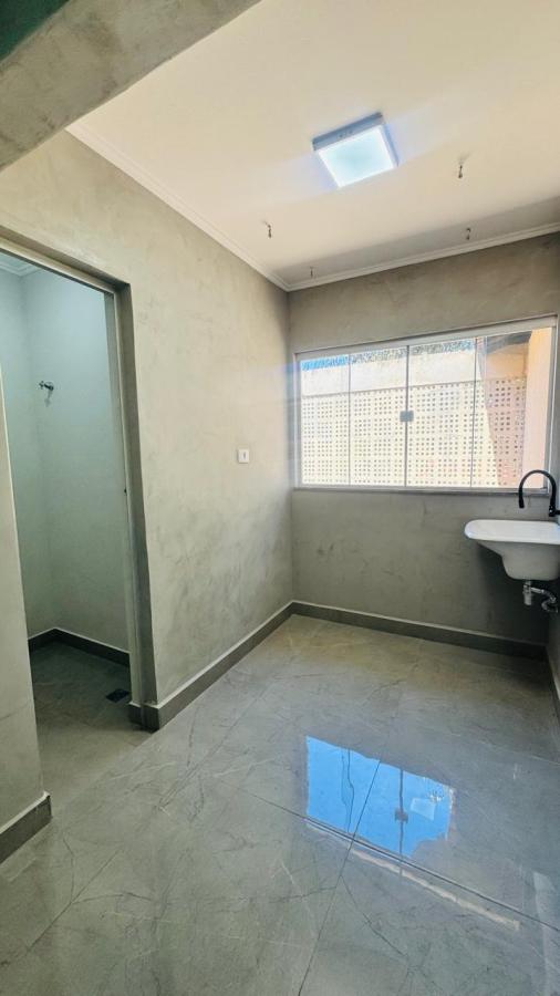 Apartamento à venda com 2 quartos, 84m² - Foto 2