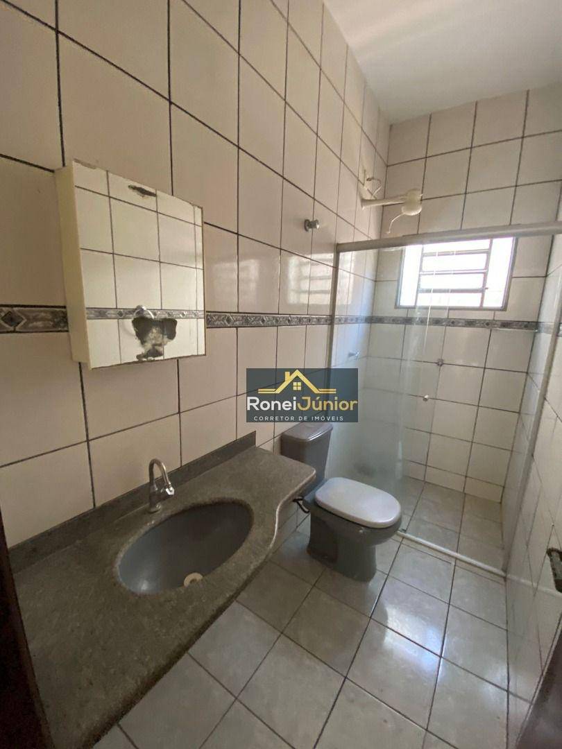 Casa para alugar com 3 quartos, 148m² - Foto 13